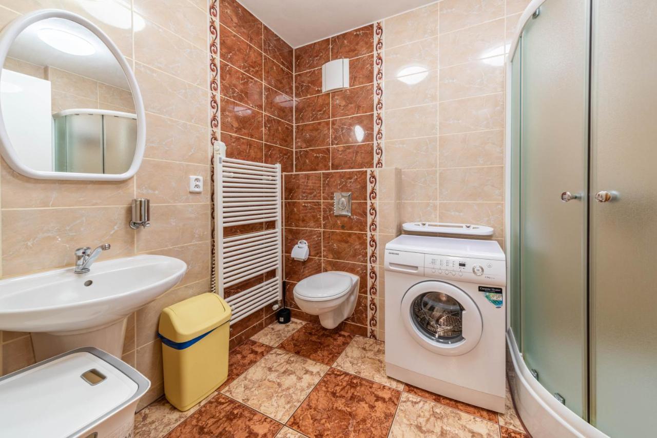 Apartman Blizko Centra Prahy Prague Exterior photo