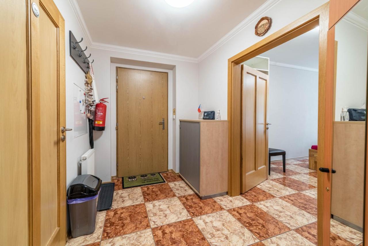 Apartman Blizko Centra Prahy Prague Exterior photo